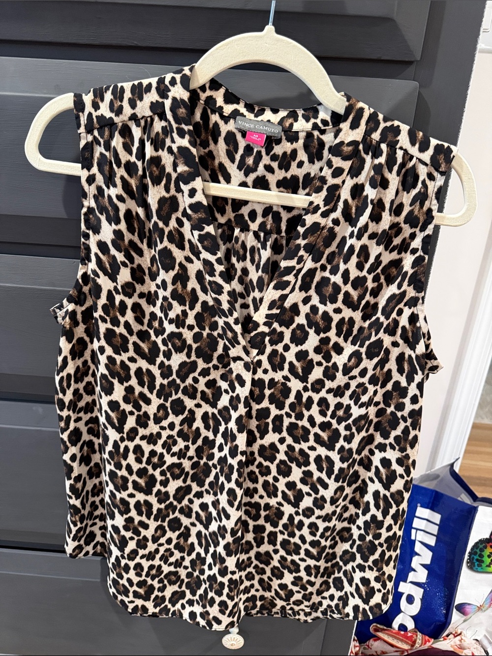 Vince Camuto Leopard Print Sleeveless V-Neck Top - Tan & Black